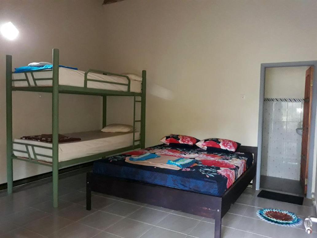 Red Island Bungalows Pasanggaran 部屋 写真