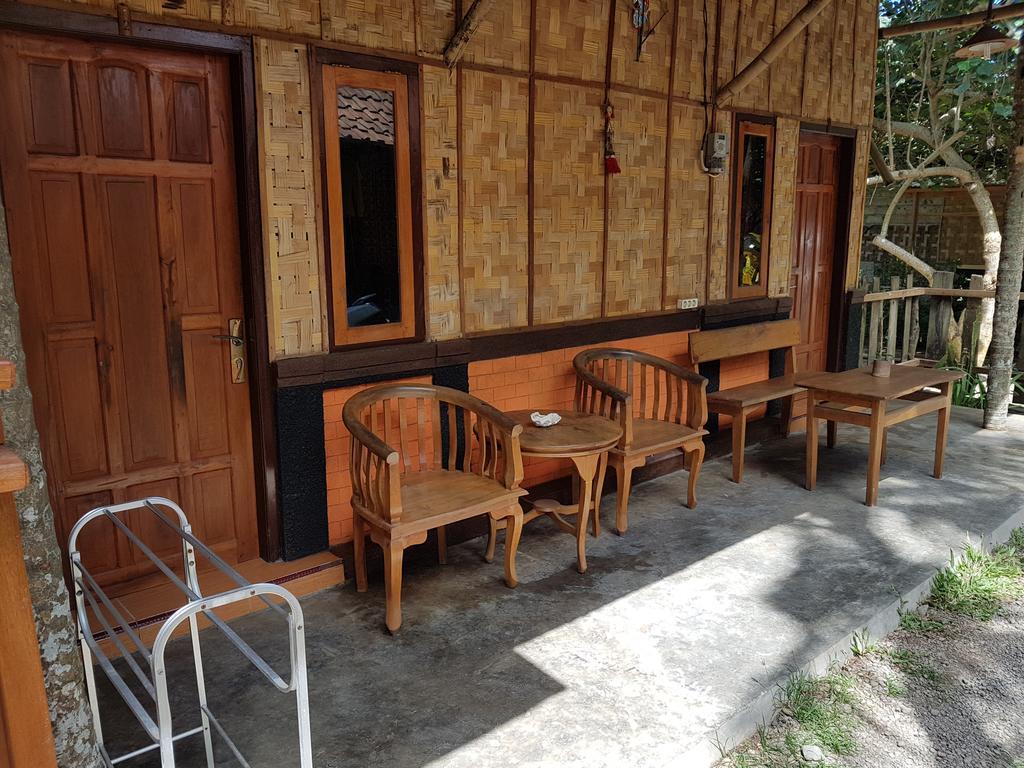 Red Island Bungalows Pasanggaran エクステリア 写真